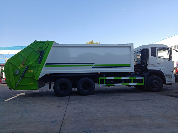 ����������˫��ѹ��ʽ��������18����