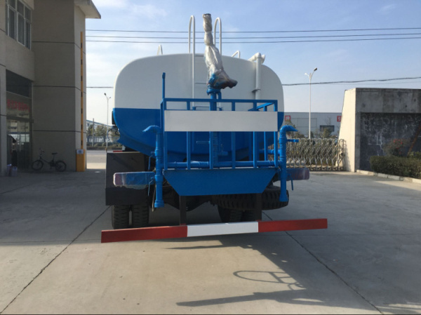 ���������ˮ����װ��ѩ��