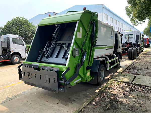 ����ѹ��ʽ��������8����