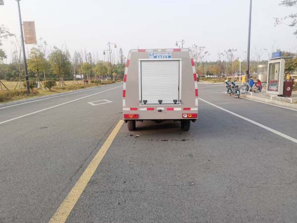 ����·����ϴ��3��