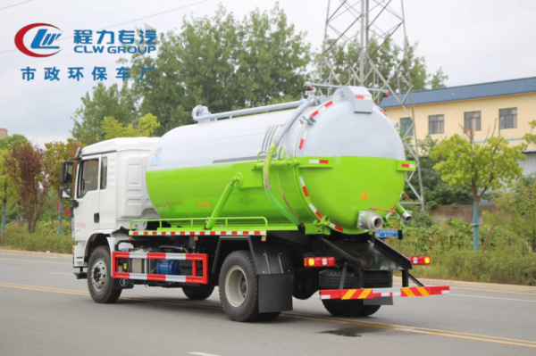 �����������۳�12��