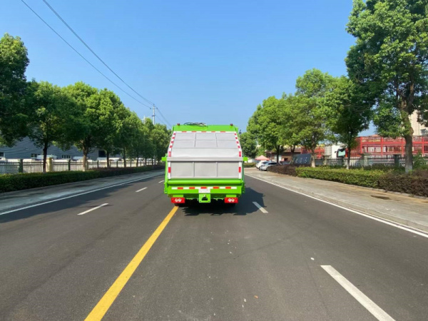 �������ѹ��������9��