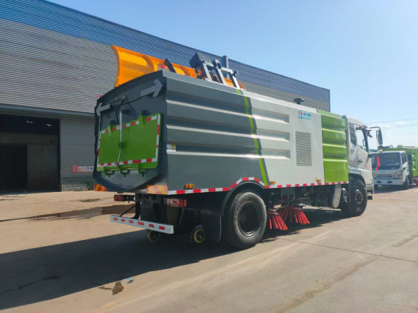 ����ѩ���������ɨ·����12����