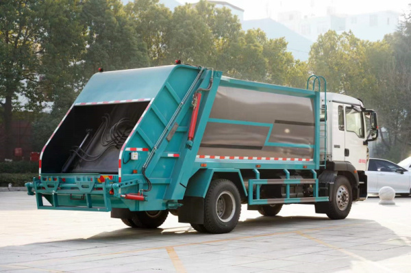 ��������18������ѹ��������