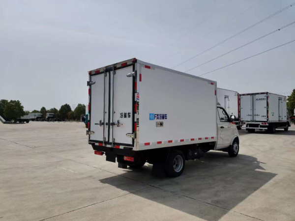 ��������V2��س����᳤3.1�ף�