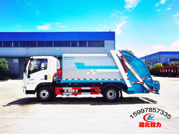 重汽豪沃压缩式垃圾车(8方) 重汽豪沃压缩式垃圾车(8方)
