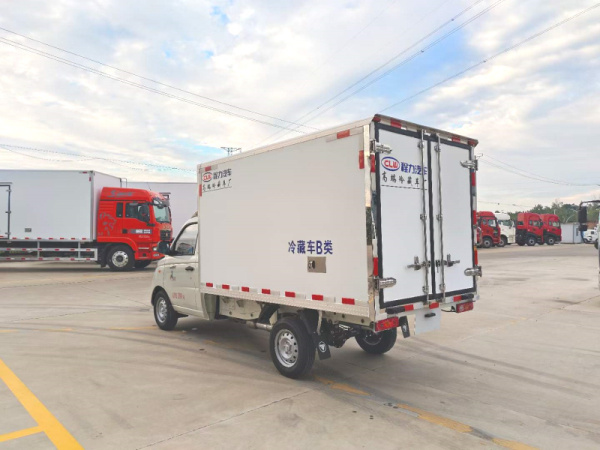 ������������V1��س��᳤2.8��