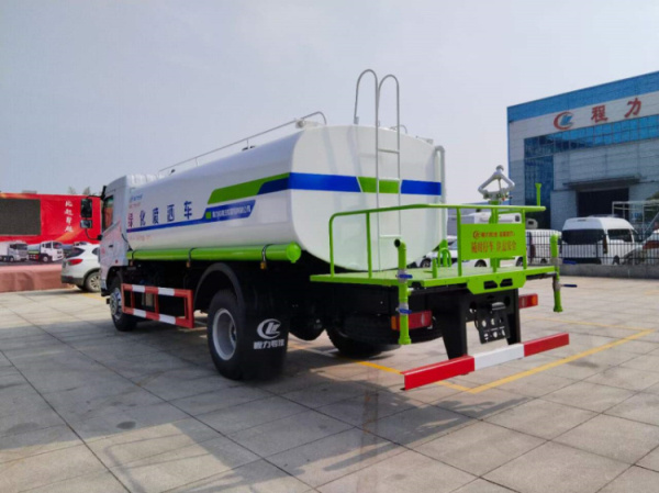 ���绪����ˮ��15��