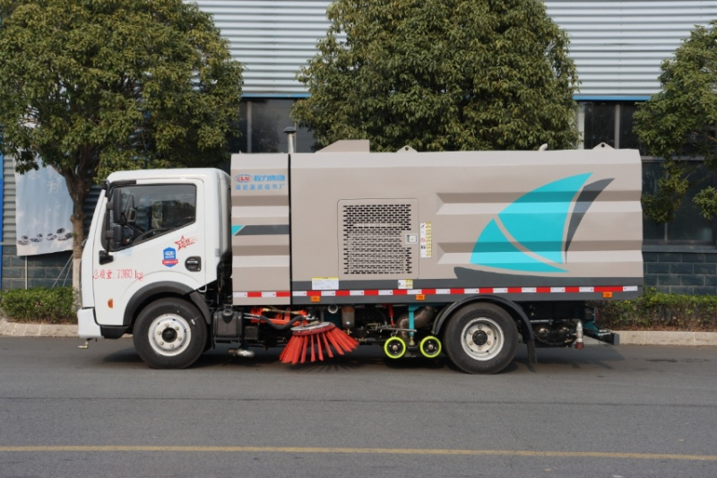 ����С������ϴɨ���¿�