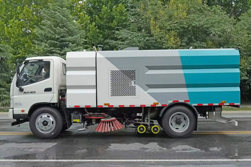 福田奥铃洗扫车9方 福田奥铃洗扫车9方