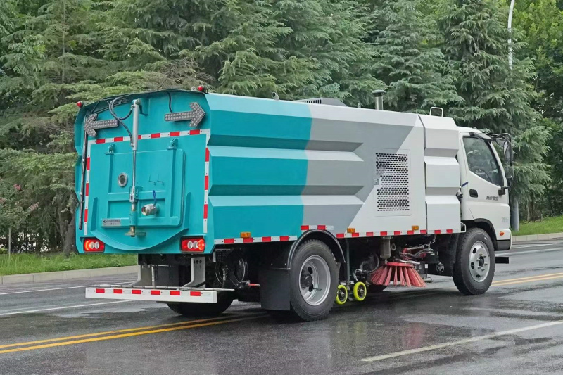 福田奥铃洗扫车9方 福田奥铃洗扫车9方