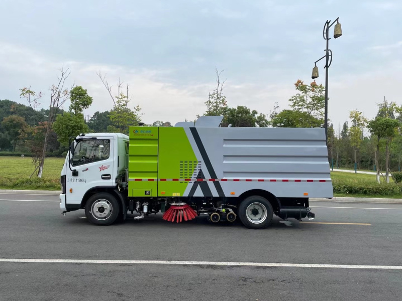 东风大多利卡洗扫车10方 东风大多利卡洗扫车10方