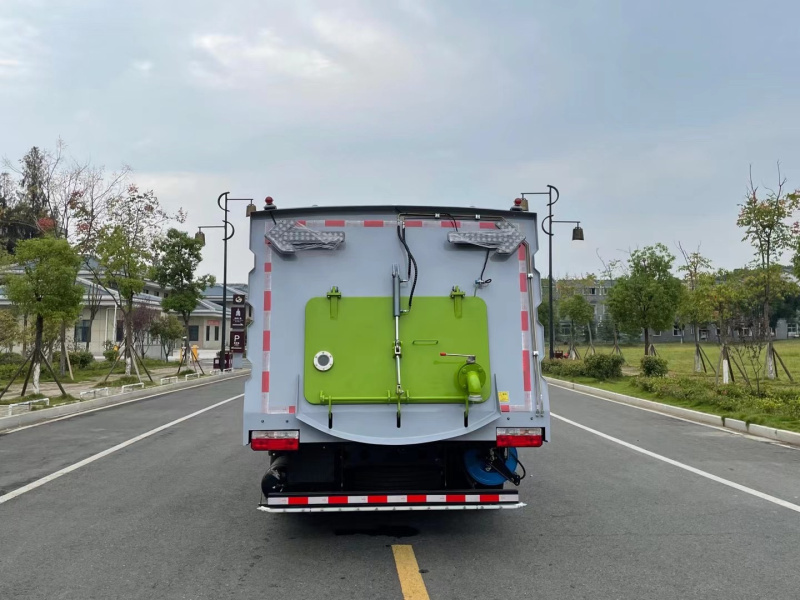 东风大多利卡洗扫车10方 东风大多利卡洗扫车10方